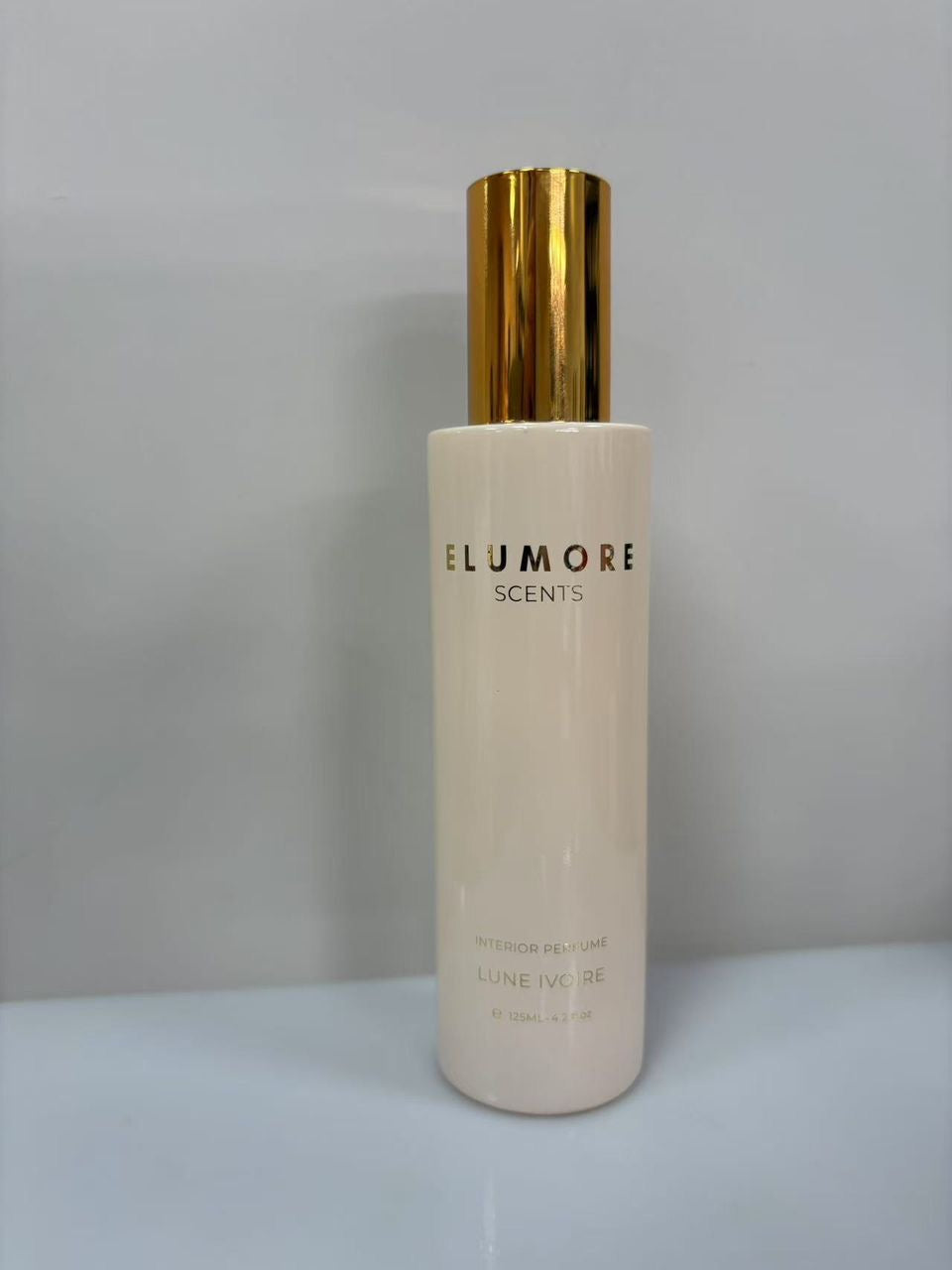 LUNE IVOIRE – SHINY SIGNATURE BOTTLE 125ML (INCL. GEURKEUZE)
